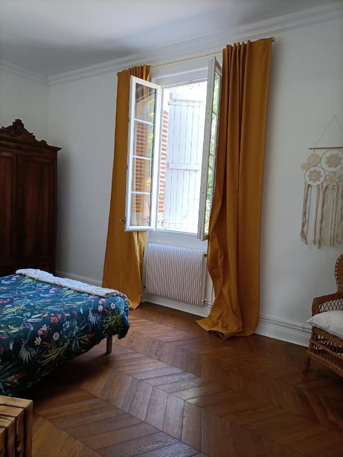 Ferienwohnung Bellevue Lamagistère Exterior foto